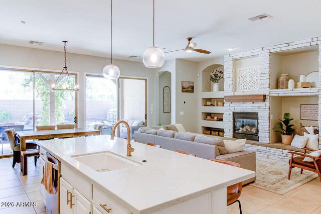12332 W Milton Drive, Peoria, AZ 85383