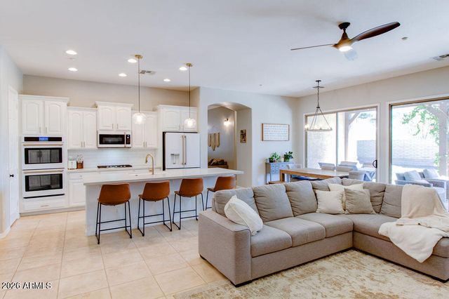12332 W Milton Drive, Peoria, AZ 85383