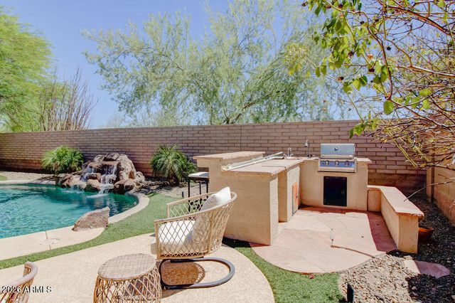 12332 W Milton Drive, Peoria, AZ 85383