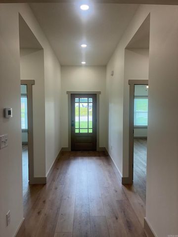 1108 Summit Ridge Drive, Paragould, AR 72450