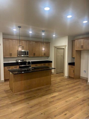 1108 Summit Ridge Drive, Paragould, AR 72450