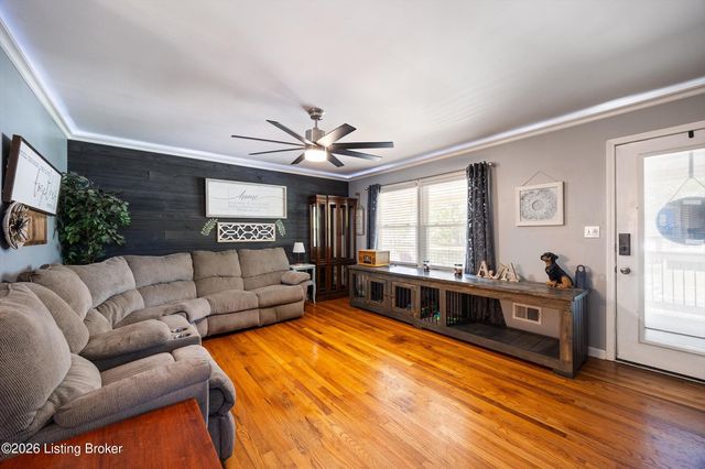 1019 Runell Rd, Louisville, KY 40214