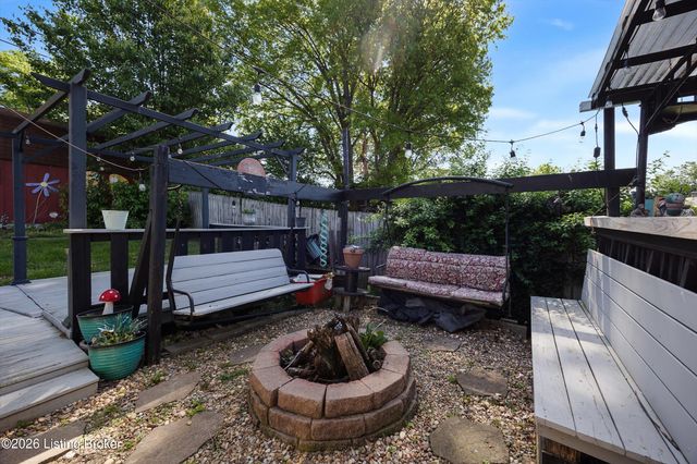 1019 Runell Rd, Louisville, KY 40214