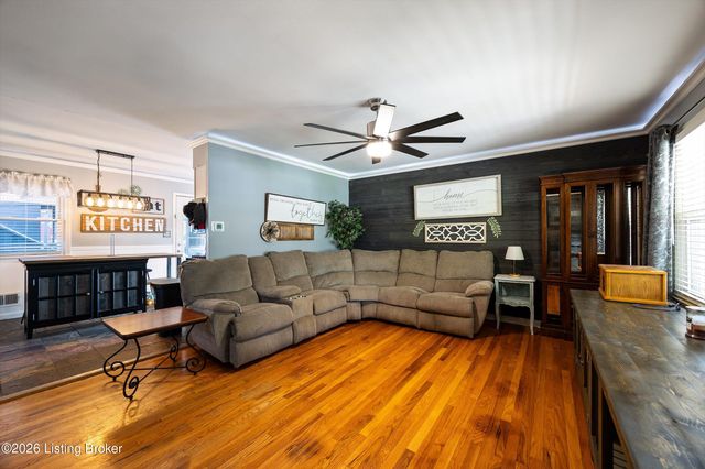 1019 Runell Rd, Louisville, KY 40214