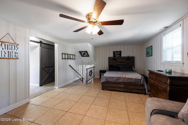 1019 Runell Rd, Louisville, KY 40214