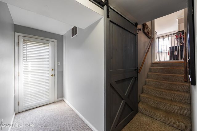 1019 Runell Rd, Louisville, KY 40214