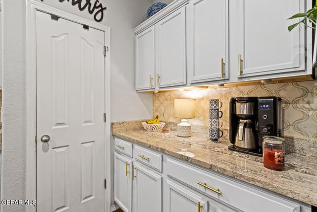 7365 Dewberry Drive, El Paso, TX 79911