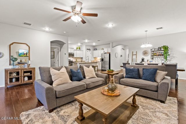 7365 Dewberry Drive, El Paso, TX 79911