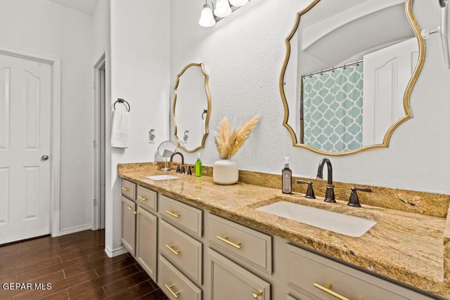 7365 Dewberry Drive, El Paso, TX 79911