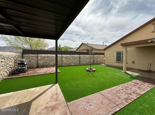 7365 Dewberry Drive, El Paso, TX 79911