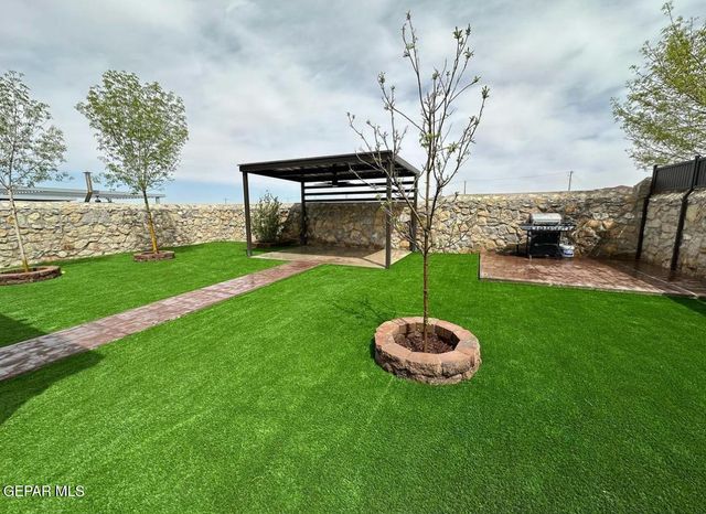 7365 Dewberry Drive, El Paso, TX 79911