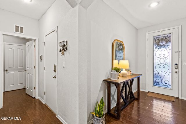 7365 Dewberry Drive, El Paso, TX 79911