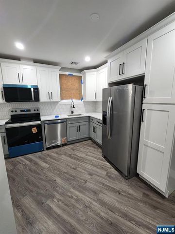 93 Hughes Street 2, Maplewood, NJ 07040