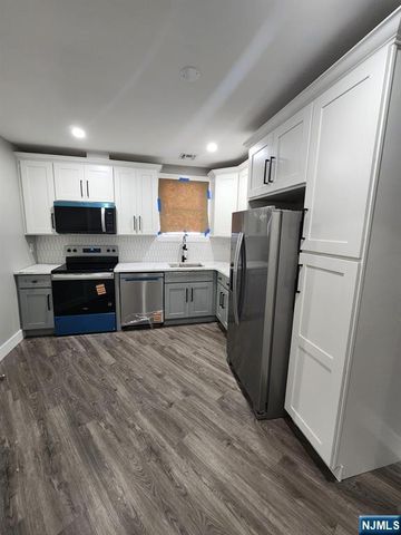 93 Hughes Street 2, Maplewood, NJ 07040