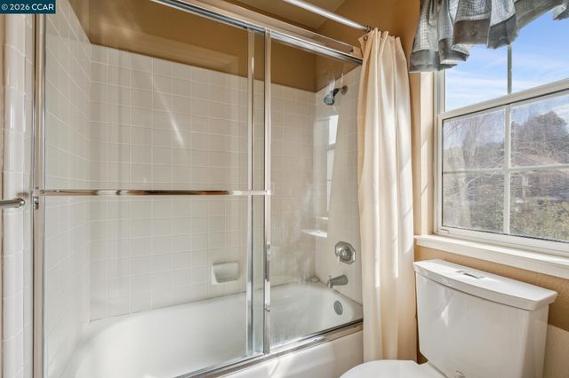 105 Crow Pl, Clayton, CA 94517