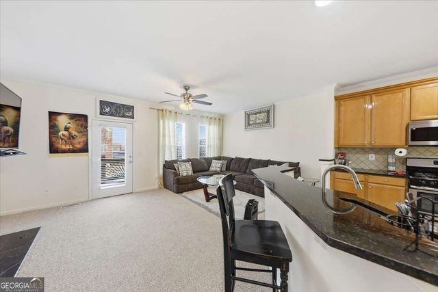 4941 Mountainside Trail, Stone Mountain, GA 30083