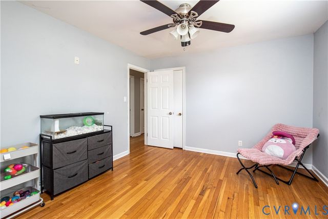 1109 Covington Rd, Colonial Heights, VA 23834