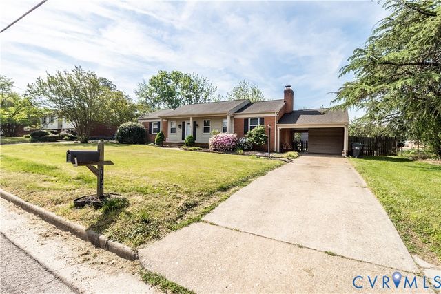 1109 Covington Rd, Colonial Heights, VA 23834