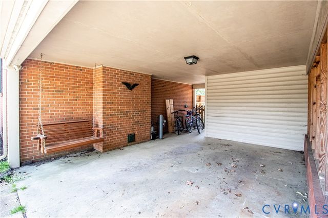 1109 Covington Rd, Colonial Heights, VA 23834