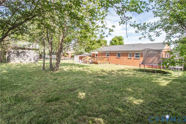 1109 Covington Rd, Colonial Heights, VA 23834