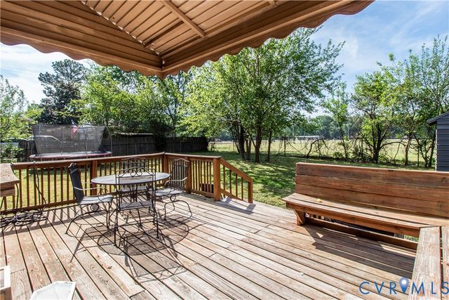 1109 Covington Rd, Colonial Heights, VA 23834