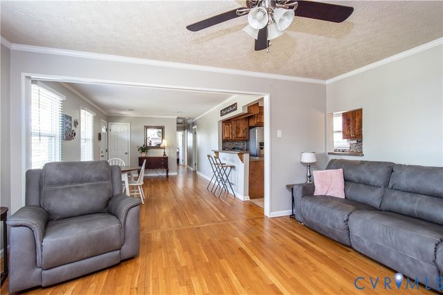 1109 Covington Rd, Colonial Heights, VA 23834