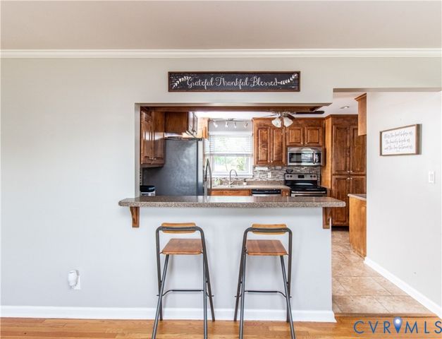 1109 Covington Rd, Colonial Heights, VA 23834