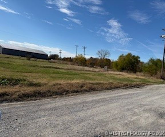 N J M Davis Boulevard, Claremore, OK 74017