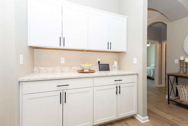 2263 E BALDEAGLE DRIVE, Appleton, WI 54913