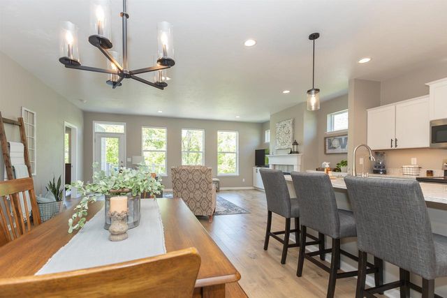 2263 E BALDEAGLE DRIVE, Appleton, WI 54913
