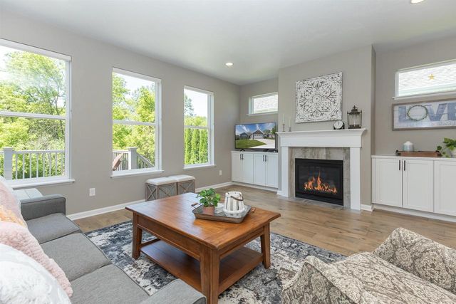 2263 E BALDEAGLE DRIVE, Appleton, WI 54913