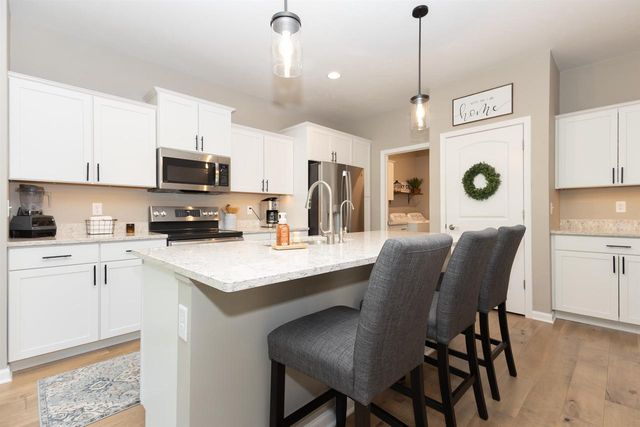 2263 E BALDEAGLE DRIVE, Appleton, WI 54913