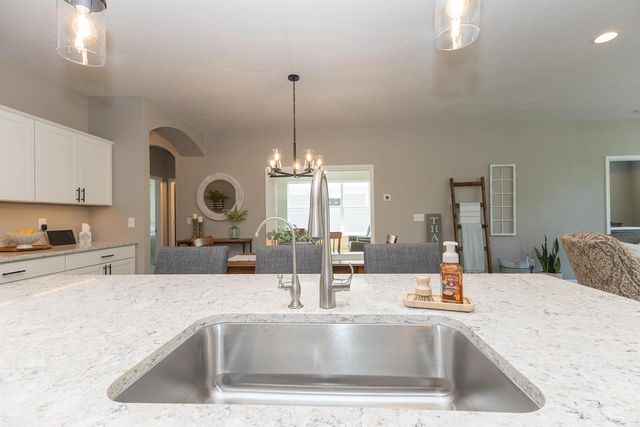 2263 E BALDEAGLE DRIVE, Appleton, WI 54913