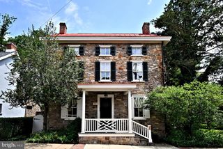 53 N CHURCH ST, Doylestown, PA 18901