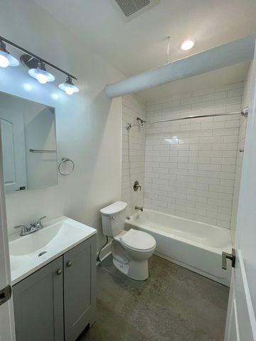 5010 N Springfield Avenue G, Chicago, IL 60625