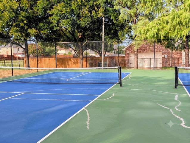 427 Rainforest Court, Murphy, TX 75094