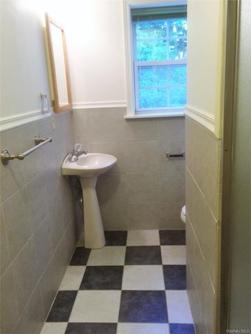 402 Watch Hill Drive 402, Tarrytown, NY 10591