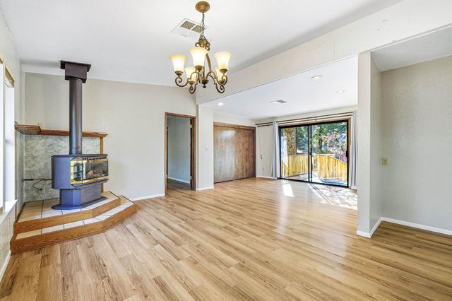 1305 Bishali Ln, Meadow Vista, CA 95722