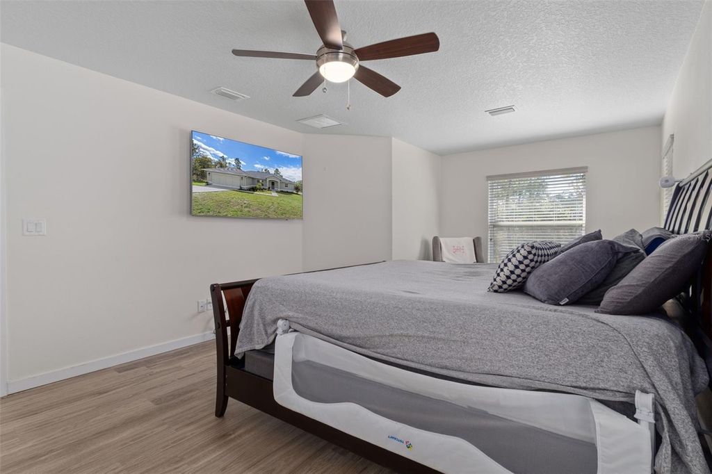 Image 15 of property listing at 13182 SPRUCE GROUSE AVENUE, Brooksville, FL 34614