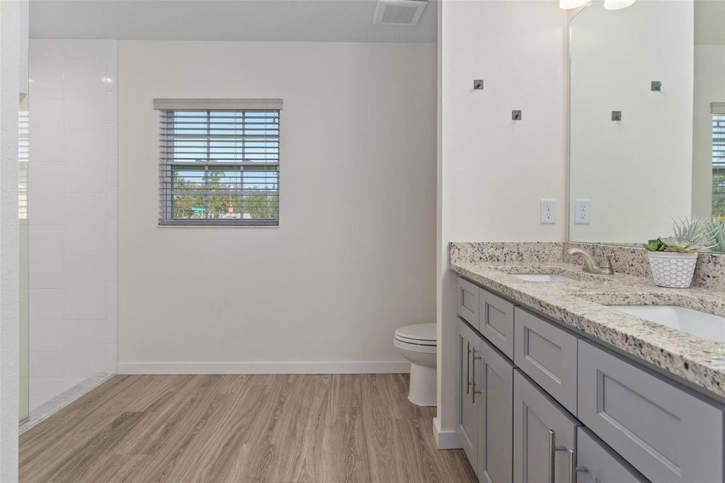 Image 18 of property listing at 13182 SPRUCE GROUSE AVENUE, Brooksville, FL 34614