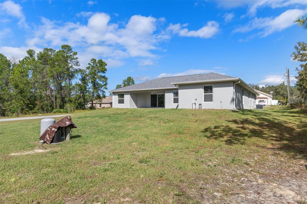 Image 33 of property listing at 13182 SPRUCE GROUSE AVENUE, Brooksville, FL 34614