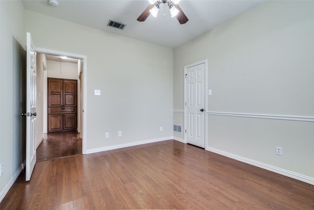 9798 Helms Trail, Forney, TX 75126