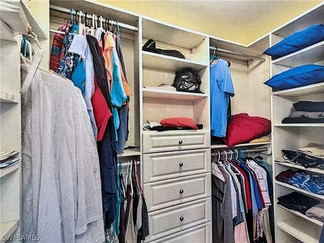 9281 Spring Run BLVD 2607, Estero, FL 34135