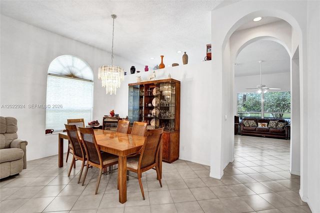 1155 NW 132nd Ave, Pembroke Pines, FL 33028