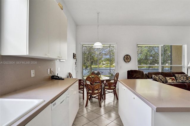 1155 NW 132nd Ave, Pembroke Pines, FL 33028