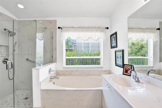 1155 NW 132nd Ave, Pembroke Pines, FL 33028