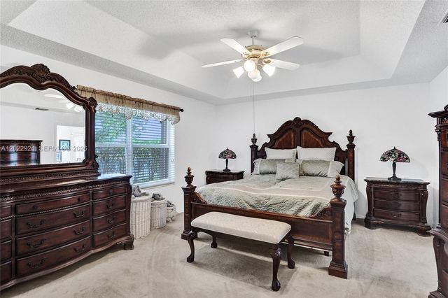 1155 NW 132nd Ave, Pembroke Pines, FL 33028