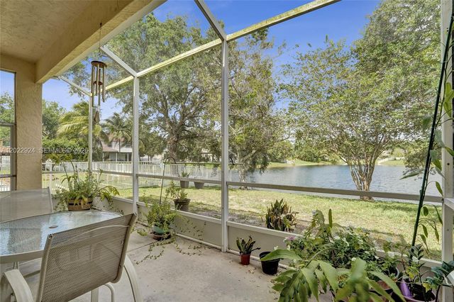 1155 NW 132nd Ave, Pembroke Pines, FL 33028
