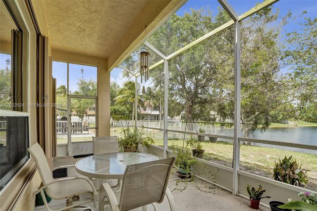 1155 NW 132nd Ave, Pembroke Pines, FL 33028