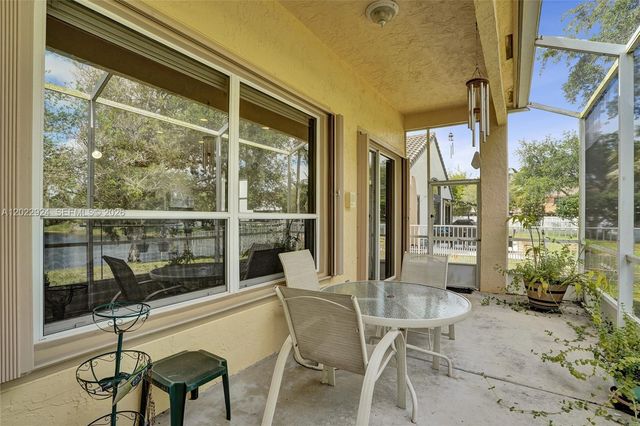 1155 NW 132nd Ave, Pembroke Pines, FL 33028